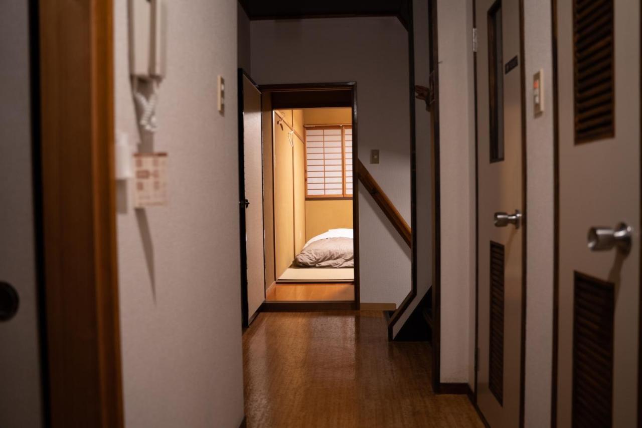 泊まれる図書館 寄処 -yosuga- * Toyama